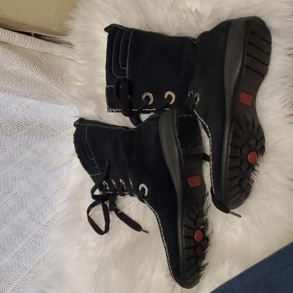 Cole Haan Black Waterproof Mardi Boots 7.5 - Picture 3 of 14